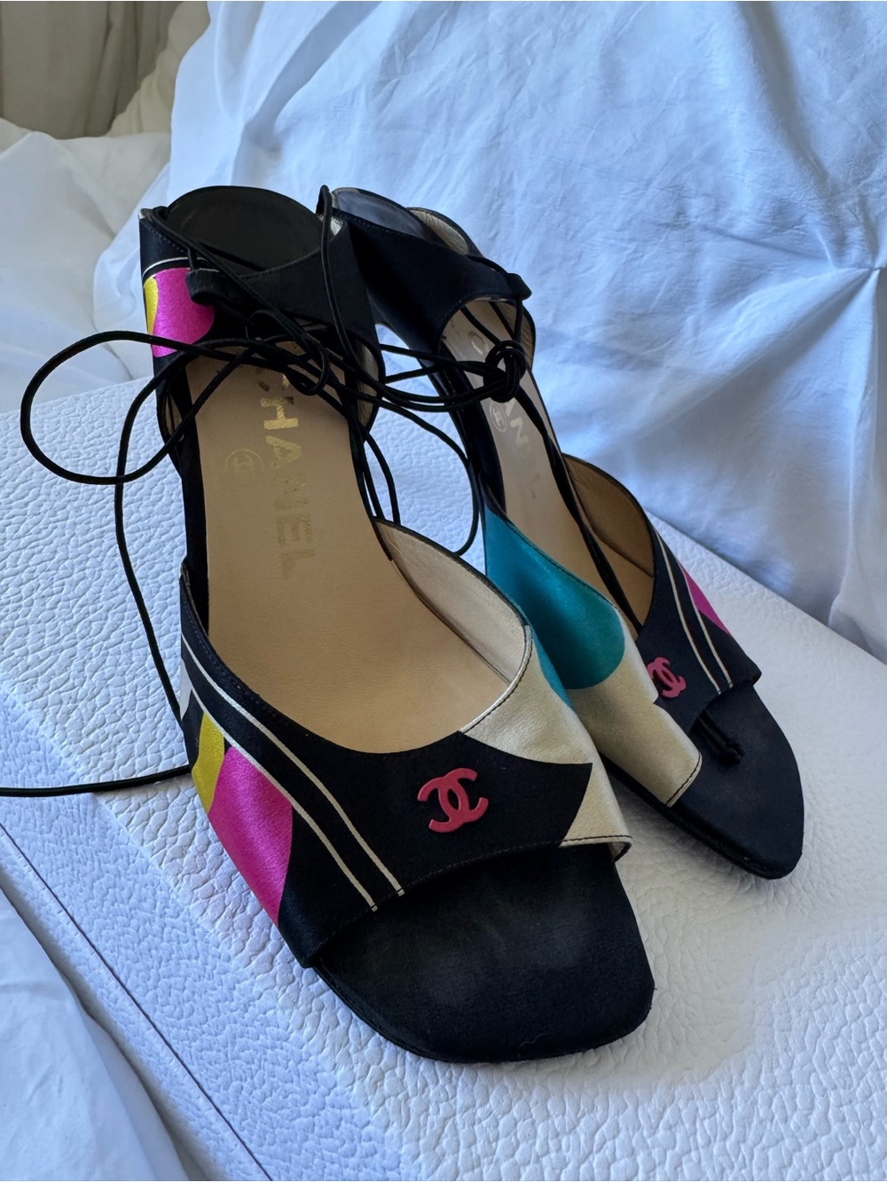 CHANEL Black Multicolor Lace-Up Open-Toe Heels with Pink CC